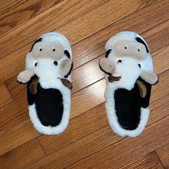 Slippers - Picture 3 of 5